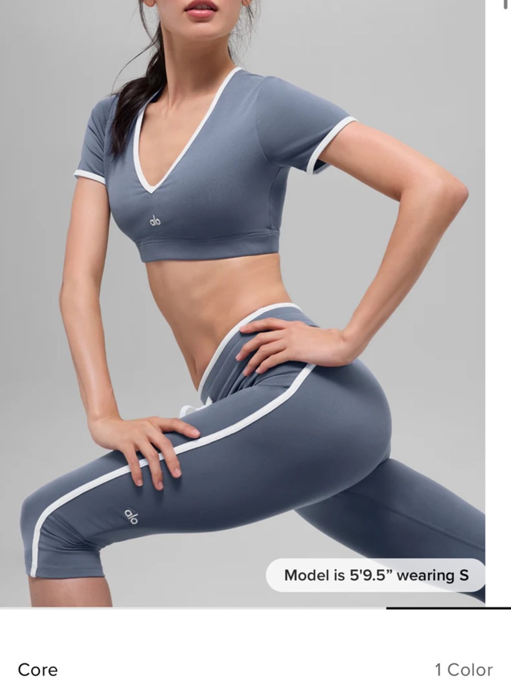 ALO Yoga Slate Blue V‑Neck Crop Top & High‑Waist Leggings Set with White Trim